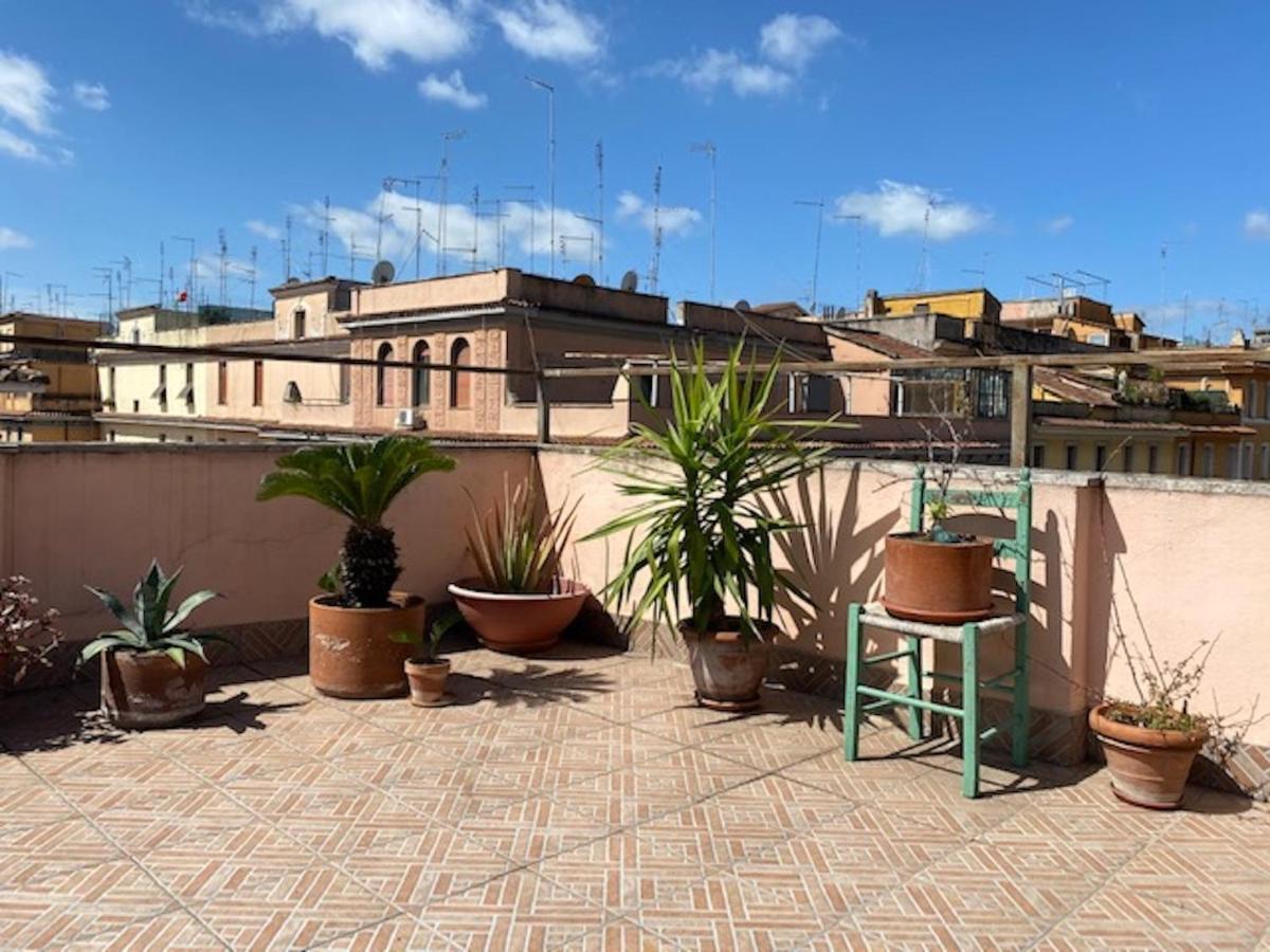 Panoramic Castle Apt Trastevere Roma Exterior foto